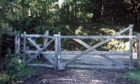 Tamar Valley Gorge: Gate