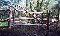 Tamar Valley Gorge: Gate